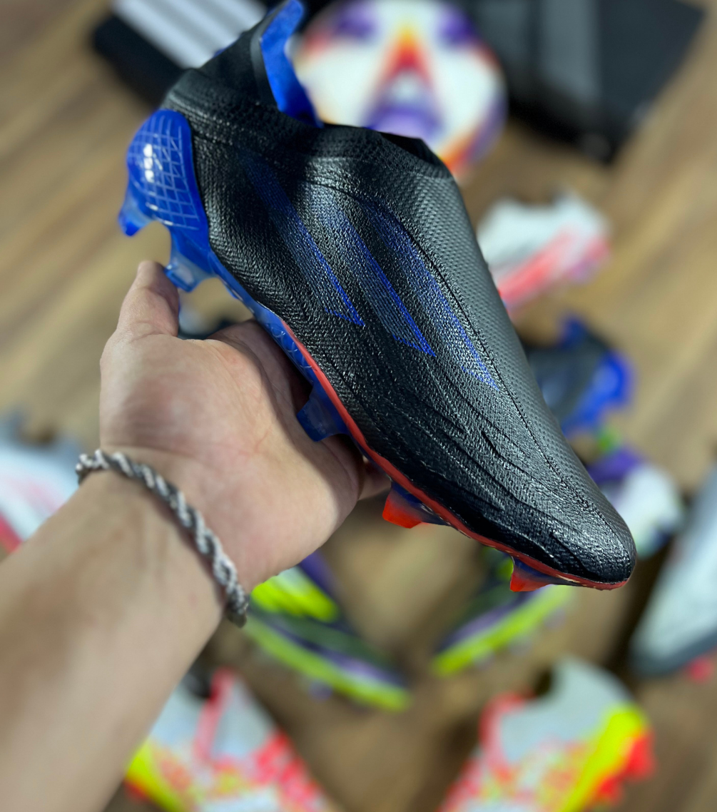 Crampons adidas F50 – Vitesse Légendaire, Contrôle Ultime