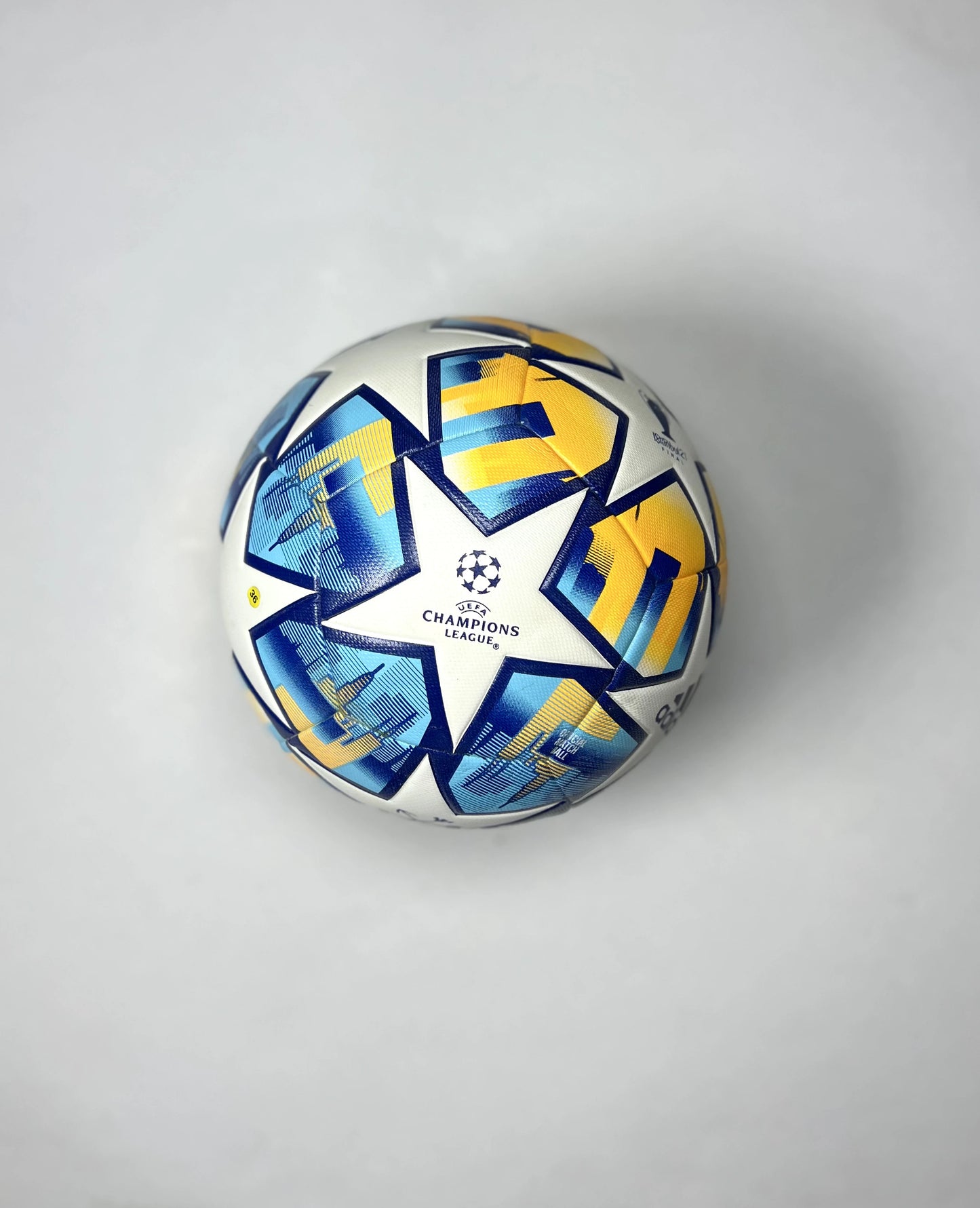 Ballon de football ADIDAS champions league
