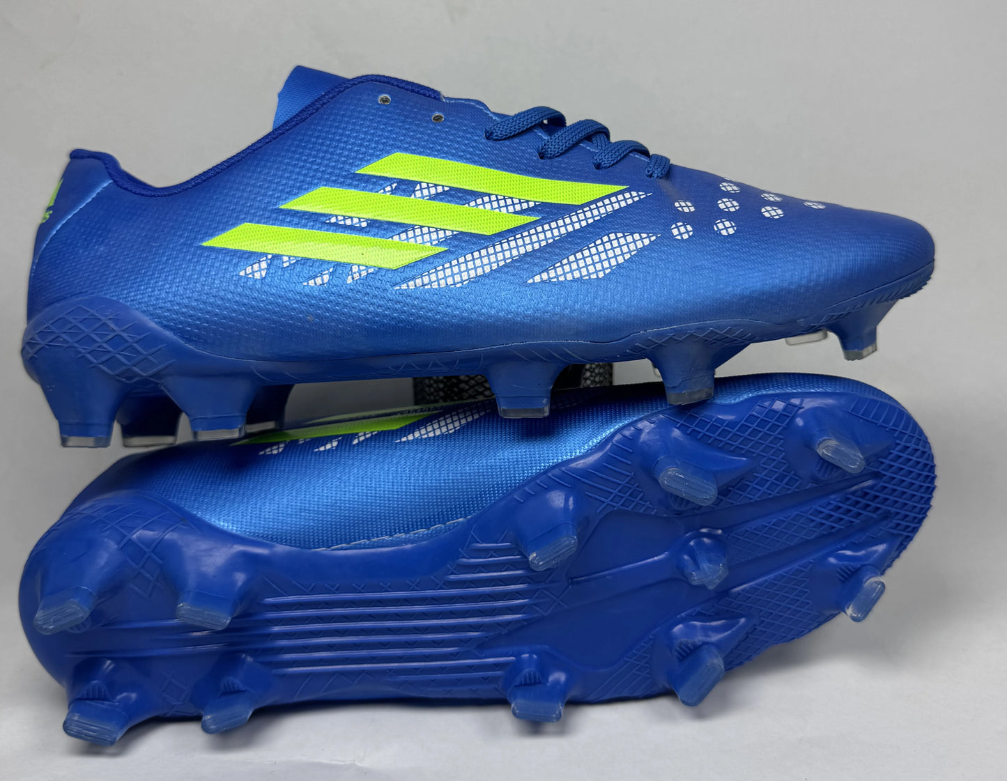 Crampon Adidas – Vitesse & Agilité