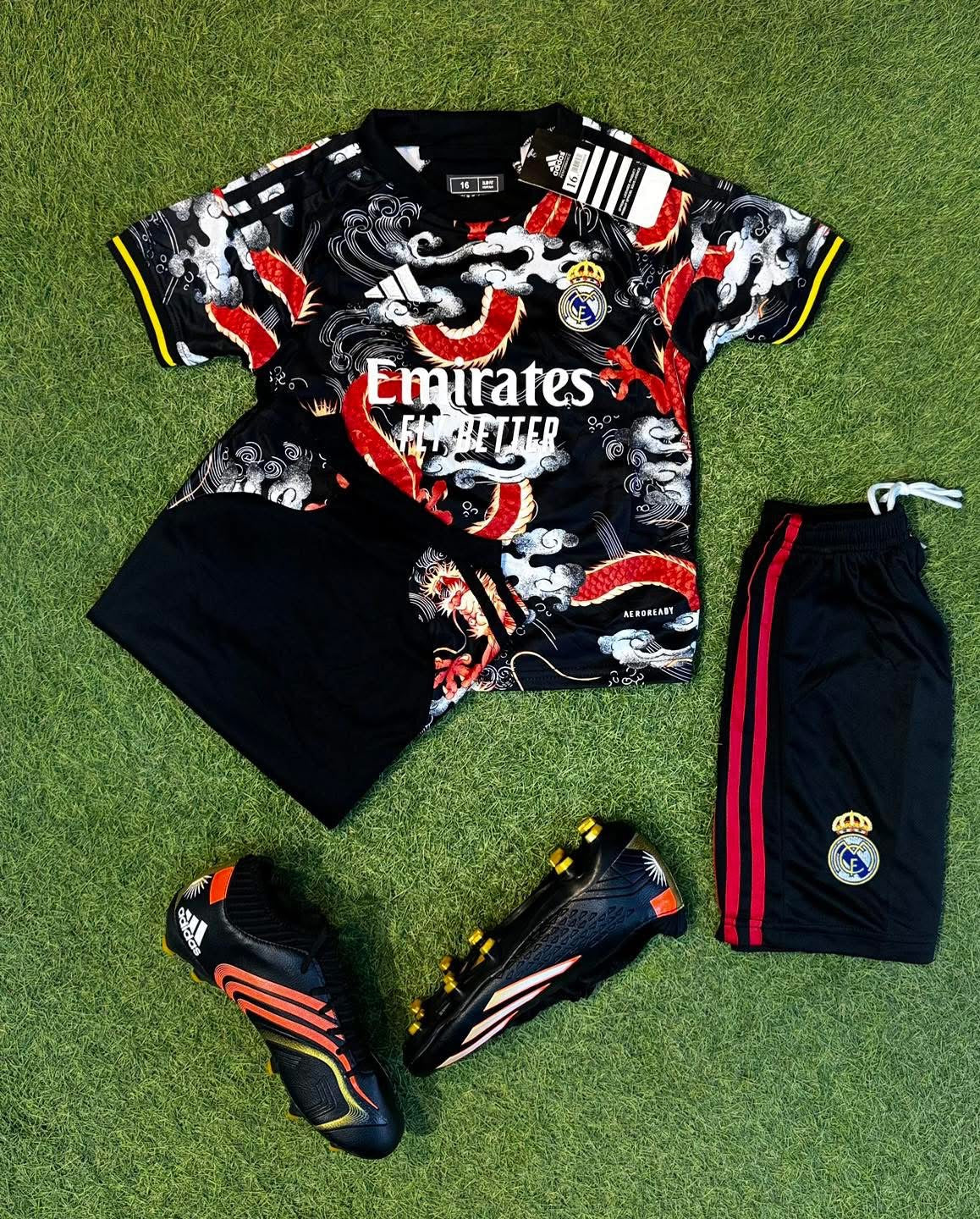 Tenue Enfant Real Madrid Dragon 2024/2025