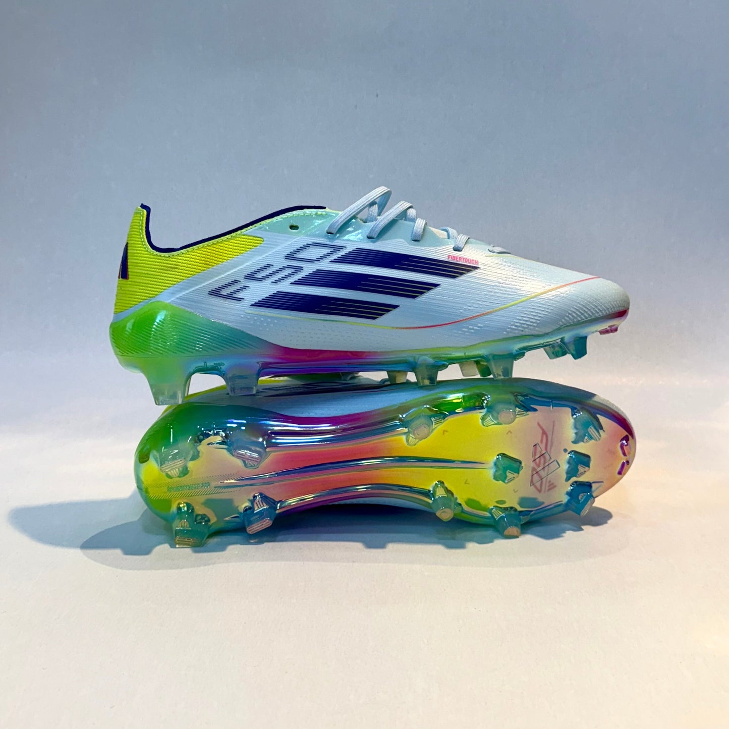 Crampons Adidas F50 - Overdose Sport