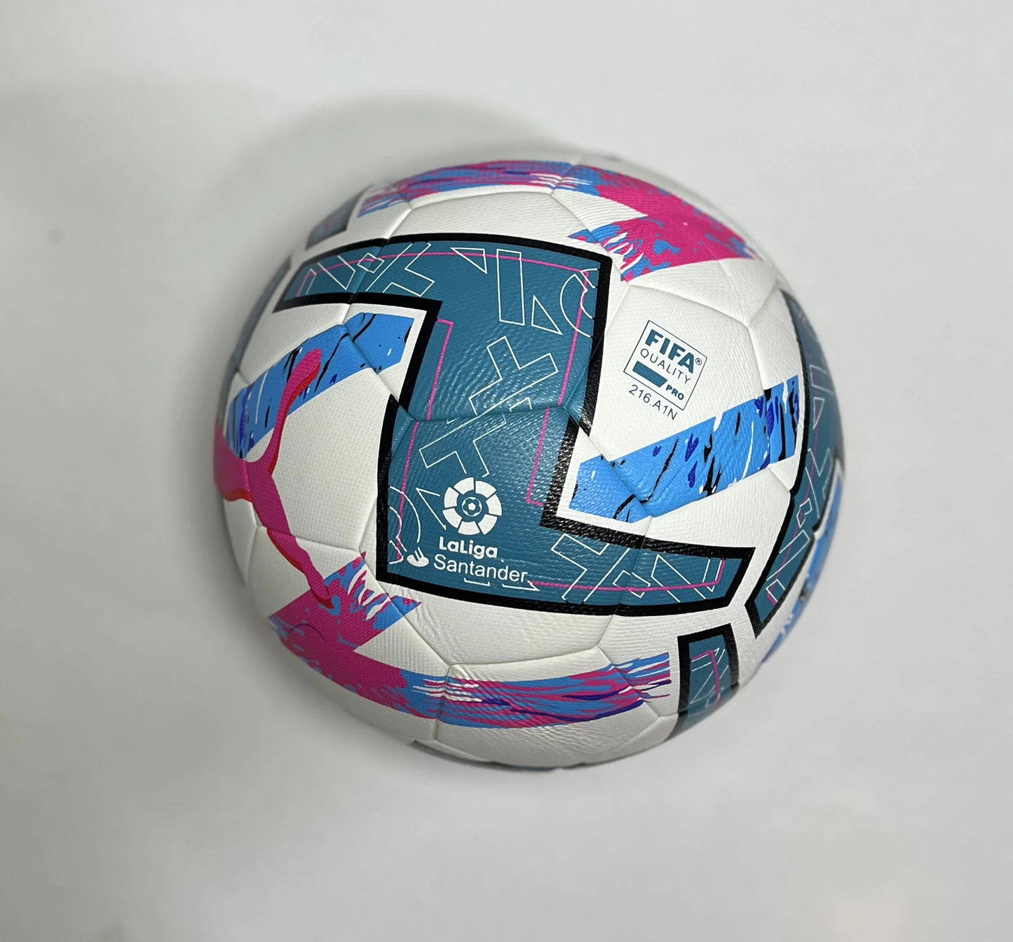 Ballon Puma La Liga 2022/2023 – L’esprit du football espagnol entre tes pieds !