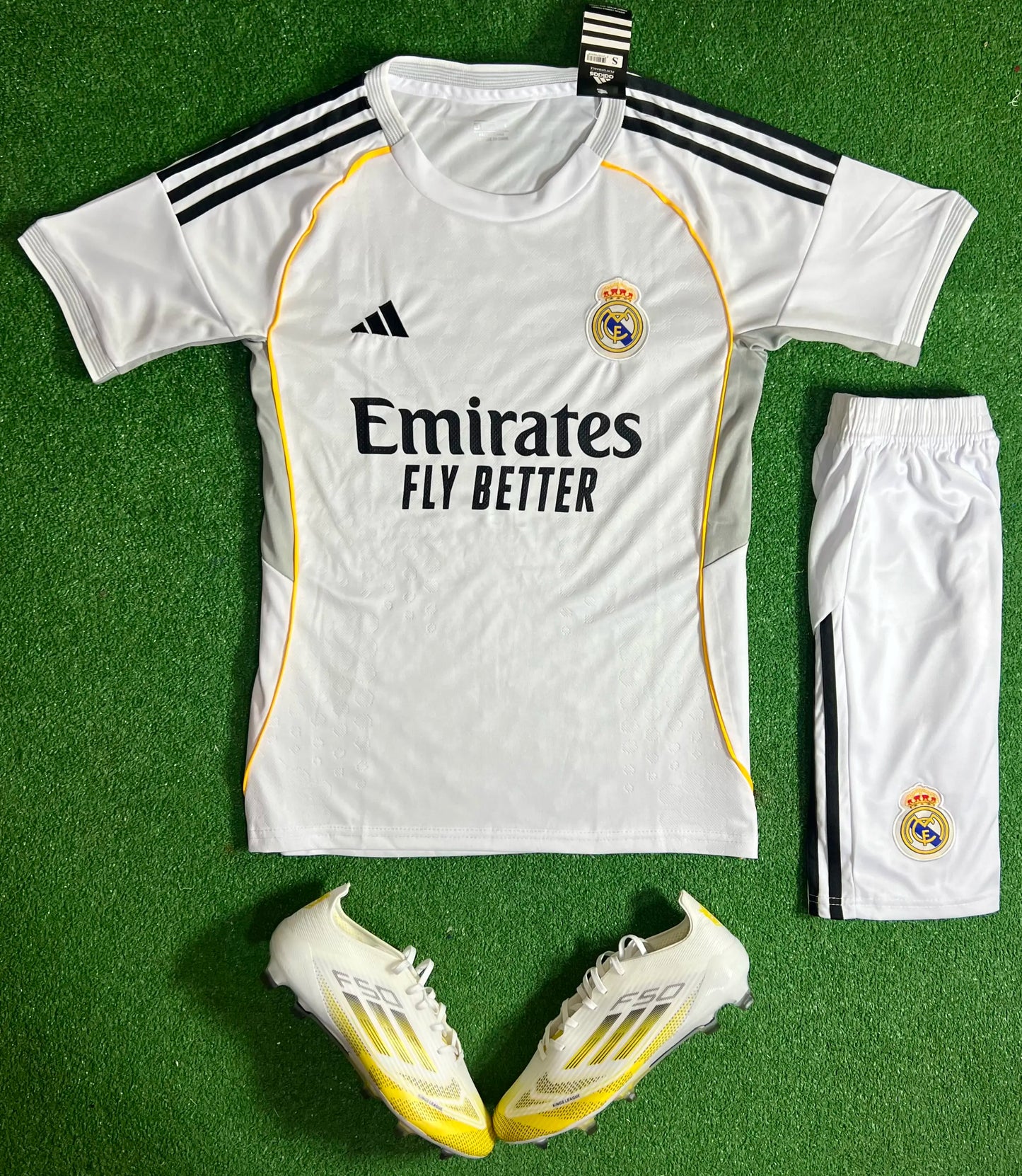 Tenue Real Madrid 2025/2026 – Réplica Officielle