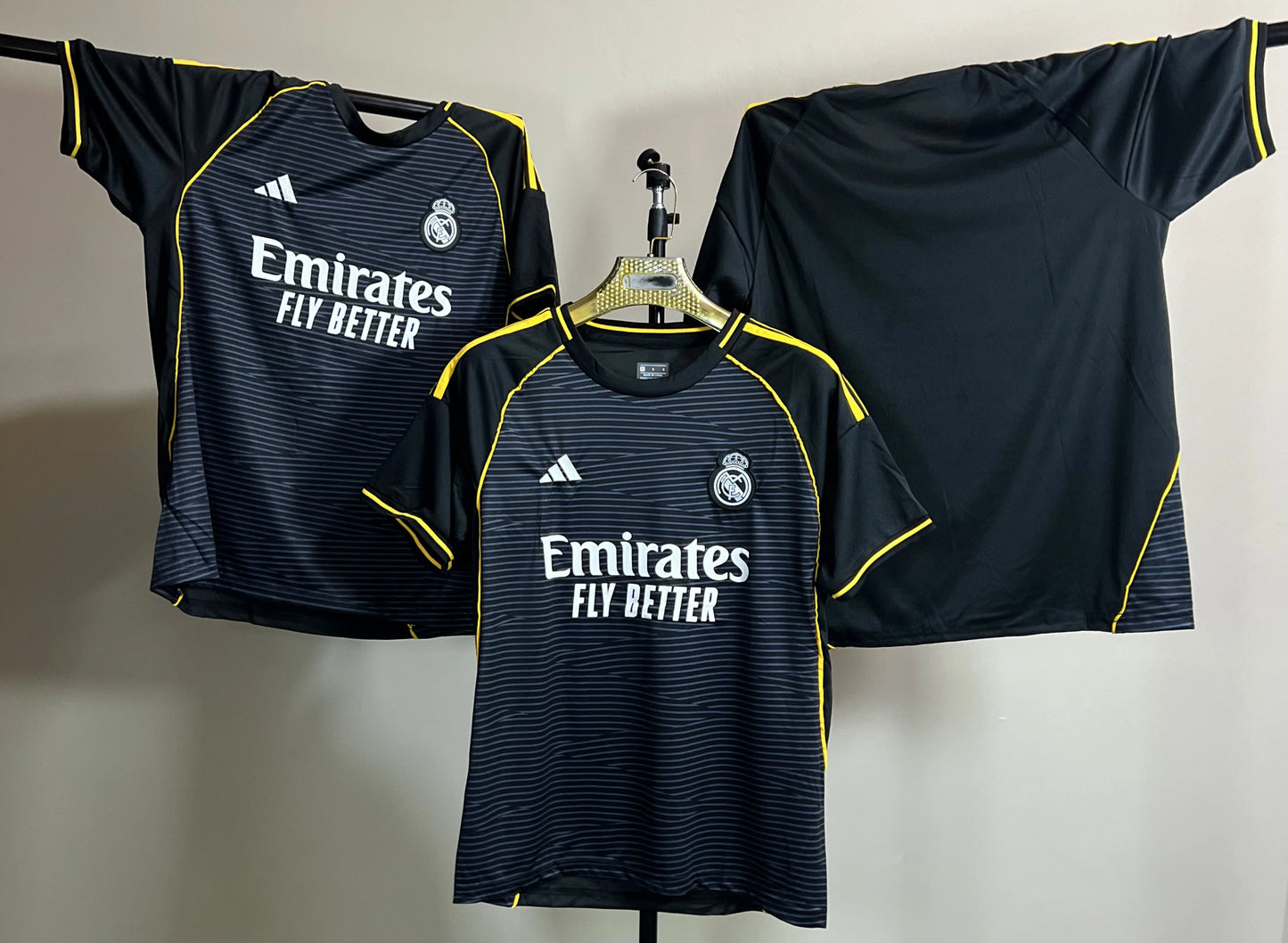 T-shirt Real Madrid 2025/2026 – Style et Performance