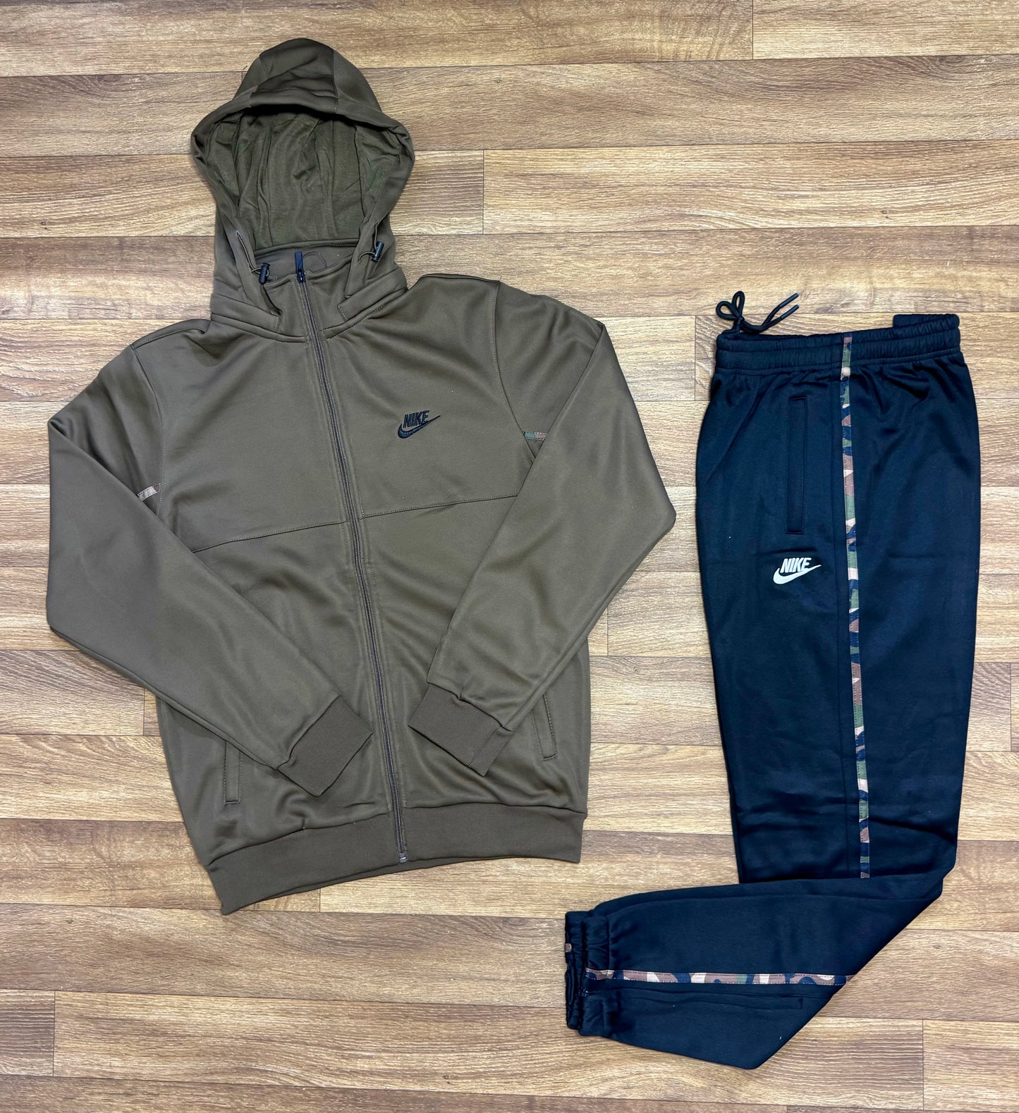 Survêtement Dabbeba Nike – Confort et Style Sportif