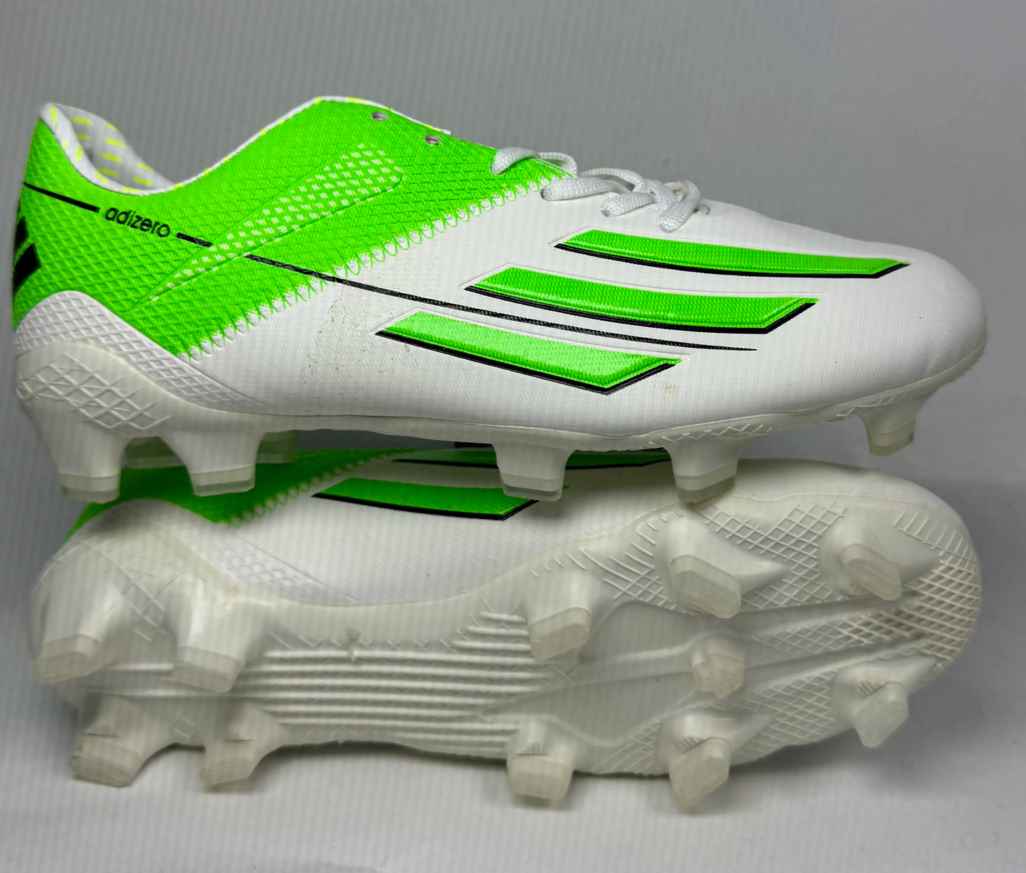 Crampons de football Adidas Blanc
