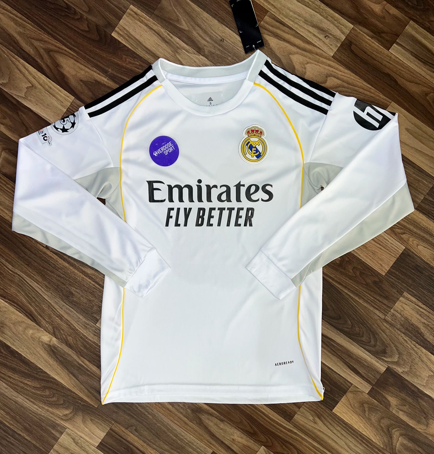 Pull Real Madrid Domicile Manches Longues 2025/2026 – Édition Officielle