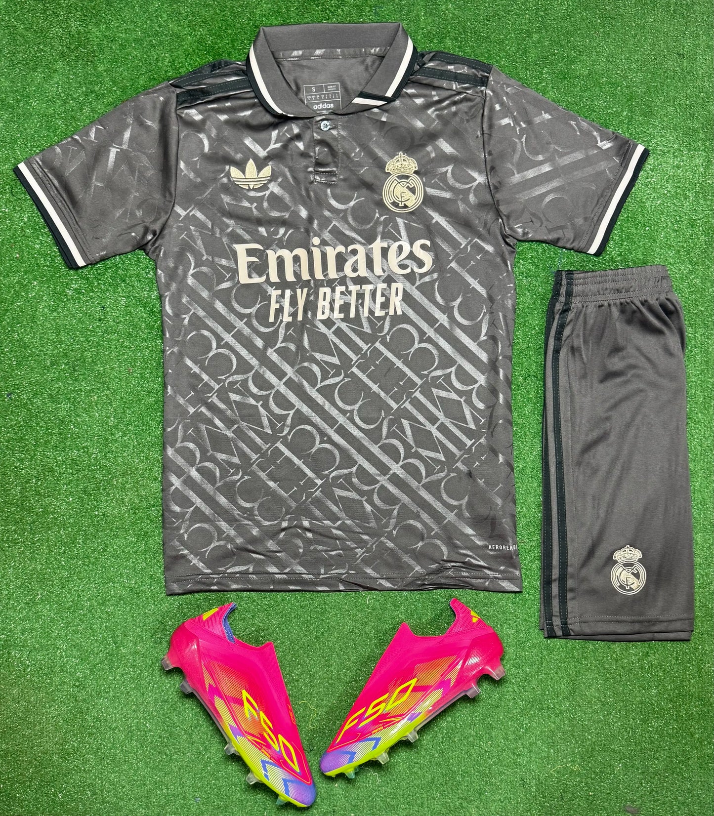 Tenue Real Madrid Third Kit 2024/2025