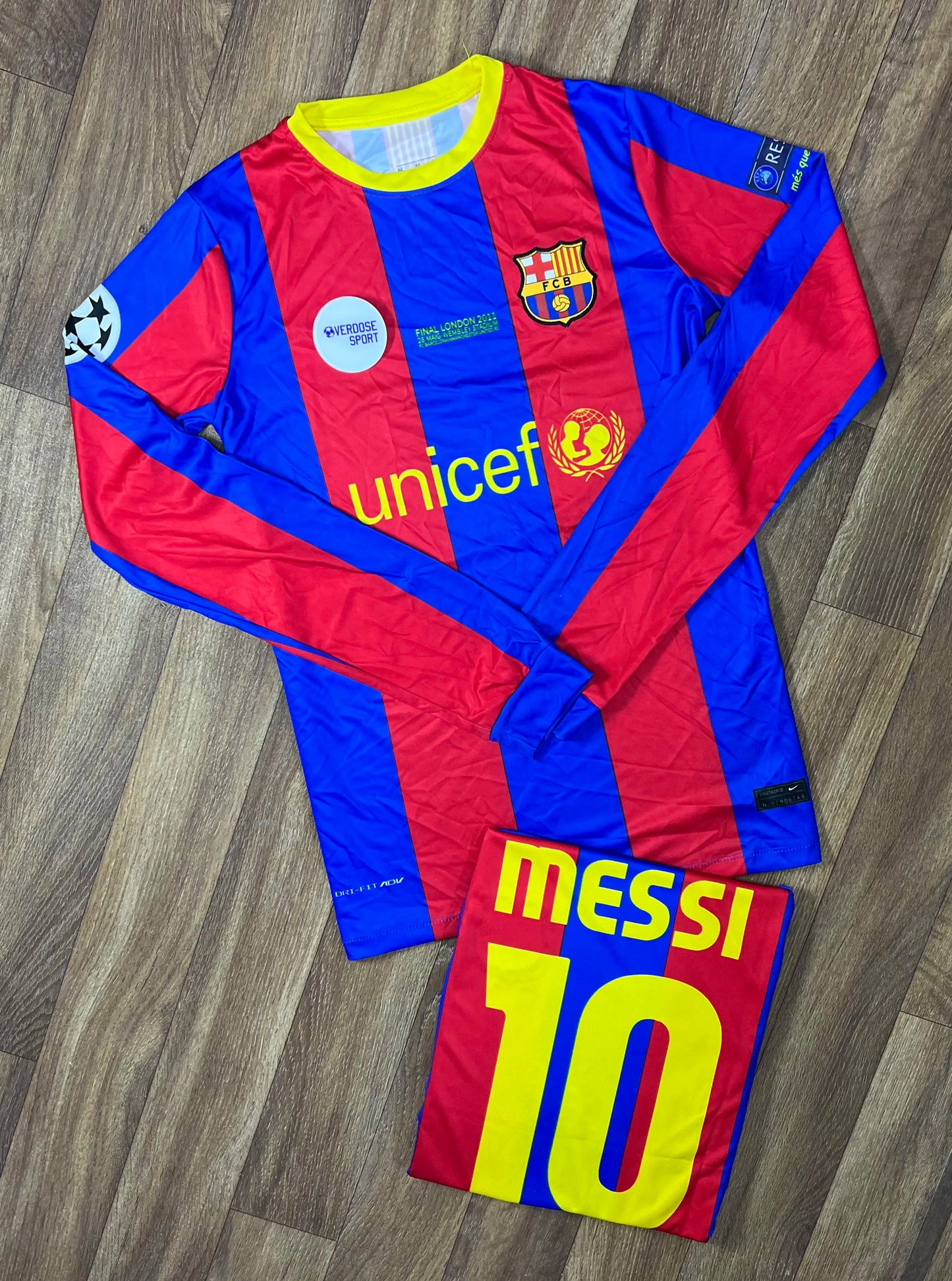 Pull FC Barcelona 2010/2011 – Lionel Messi