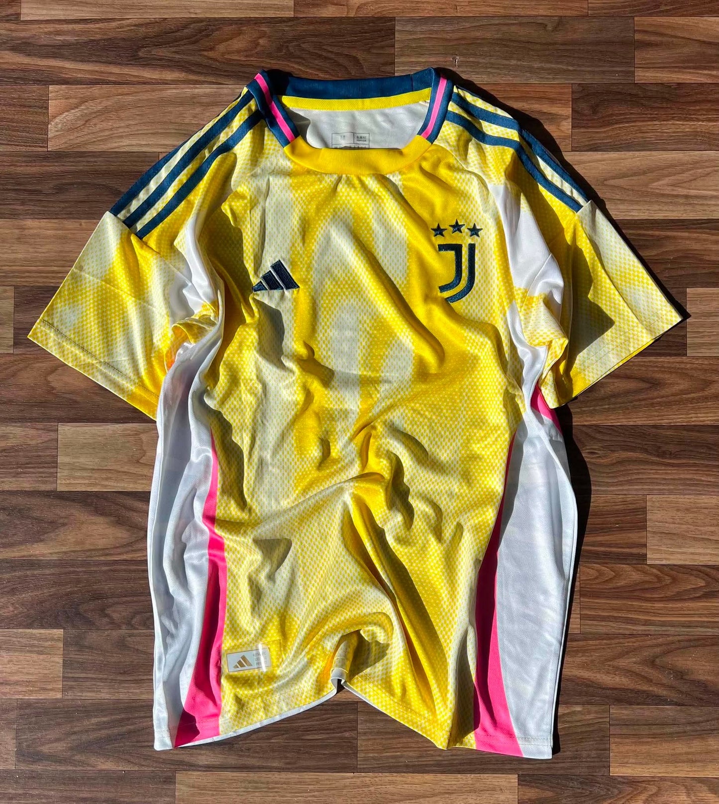 T-Shirt extérieur Juventus 24/25