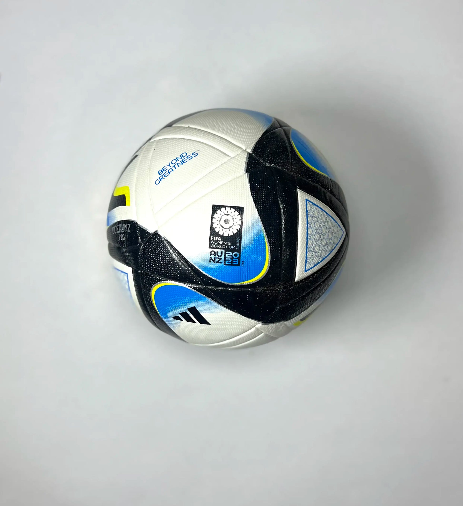 Ballon de football ADIDAS fifa 2023