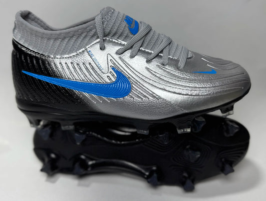 Crampon Enfant Nike – Gris