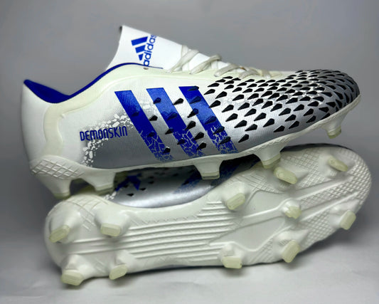 Crampons Adidas Blanc pour Football