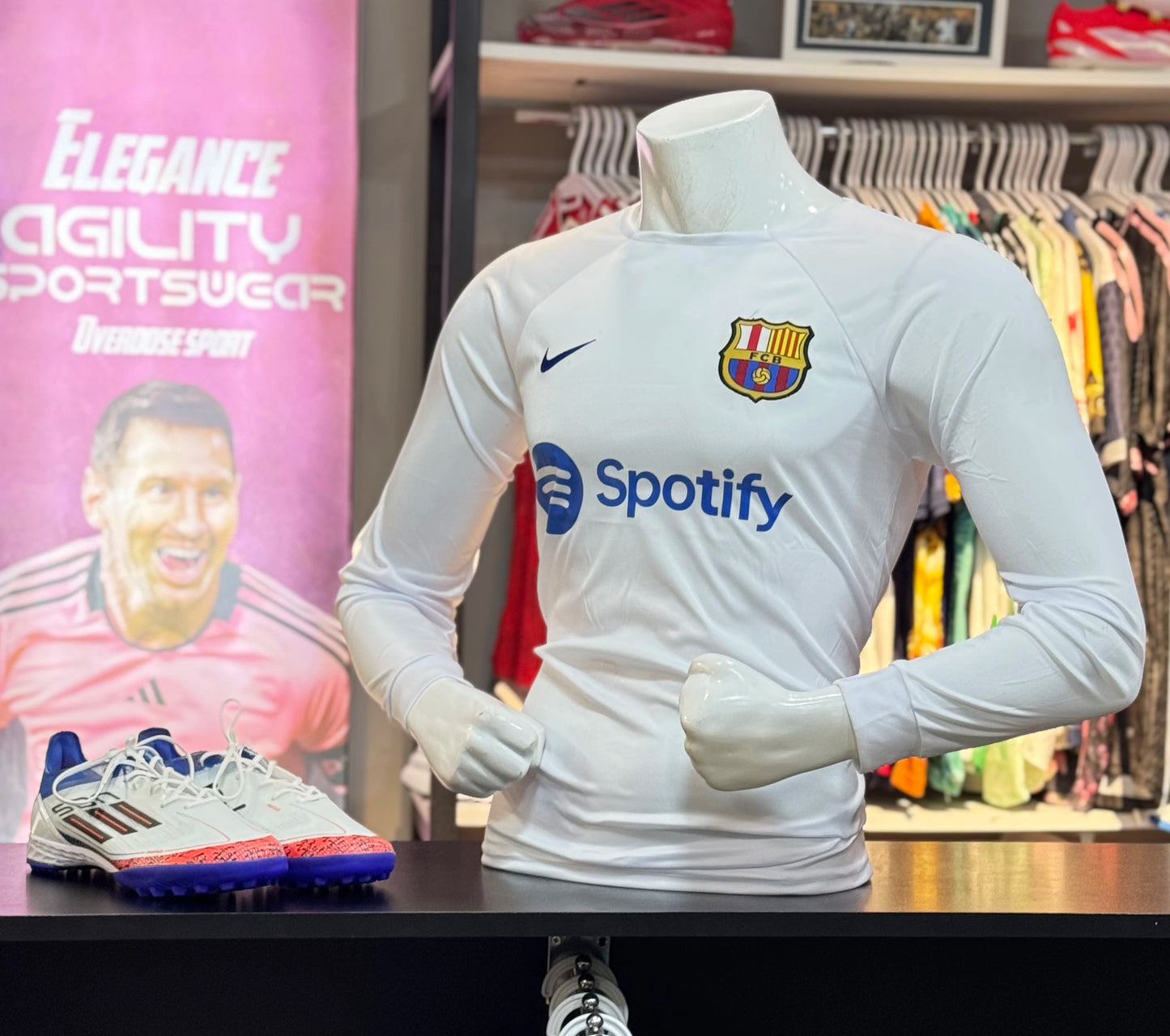 Pull FC Barcelone 2023/2024