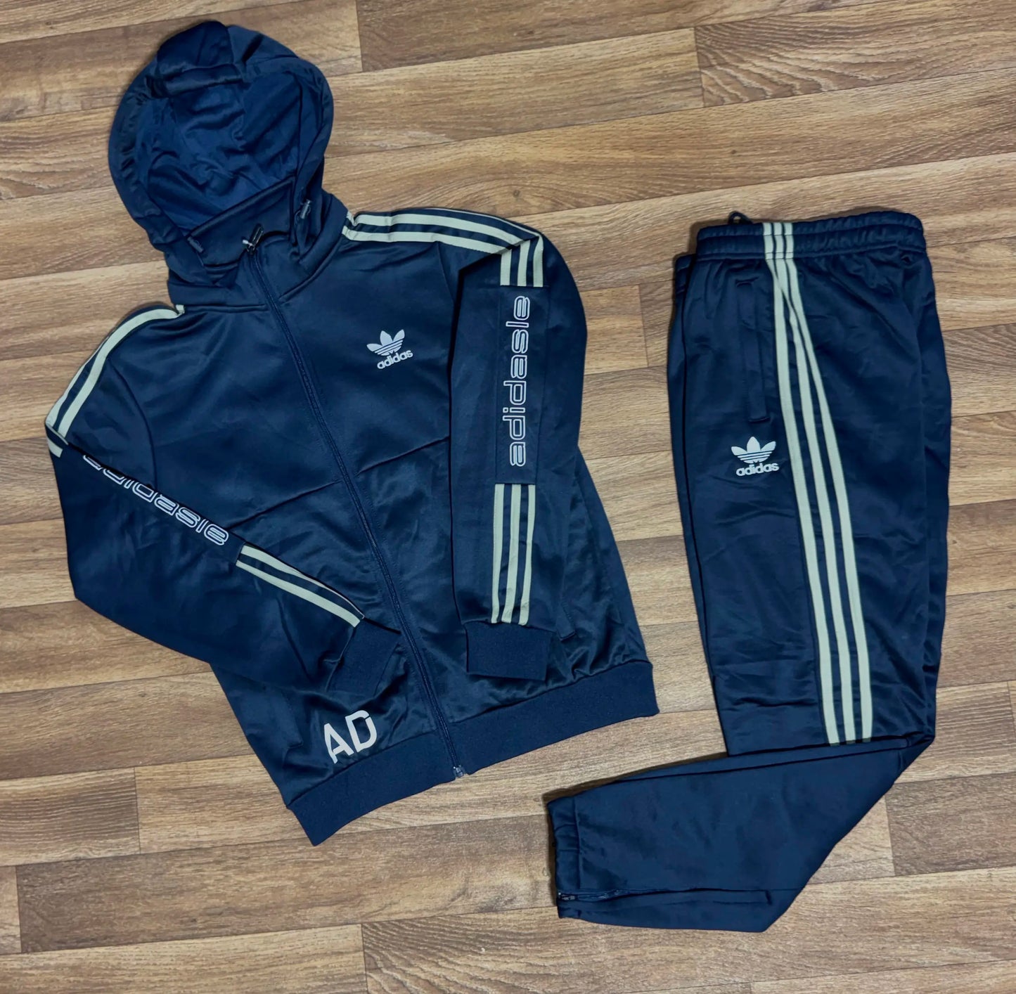 Survêtement Dabbeba Adidas – Style et Performance