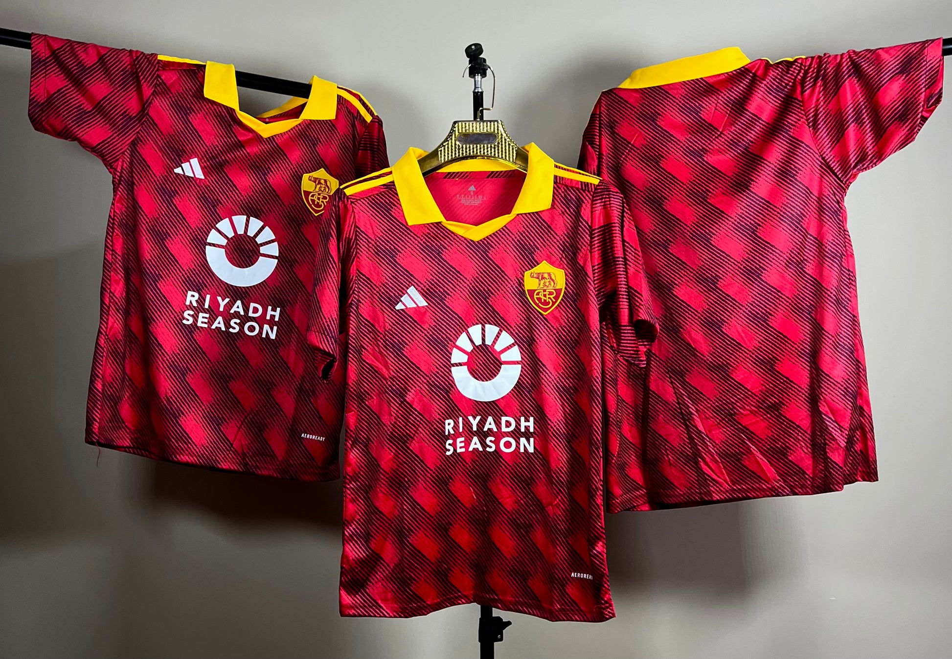T-shirt AS Roma Fouth 2023/2024 - Overdose Sport