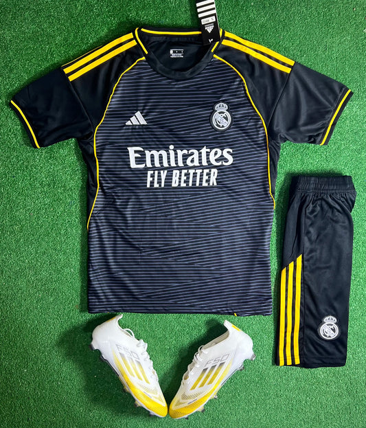 Tenue Real Madrid 2025/2026 – Réplica Officielle