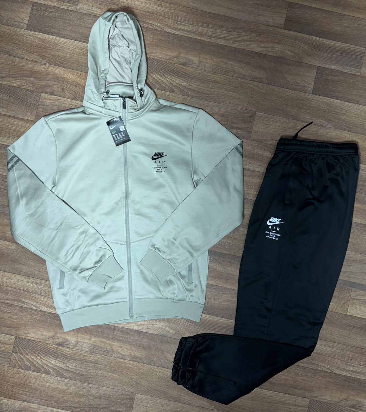Survêtement Dabbaba Nike – Style et Performance