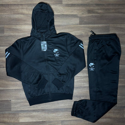 Survêtement Dabbaba Nike – Style et Performance