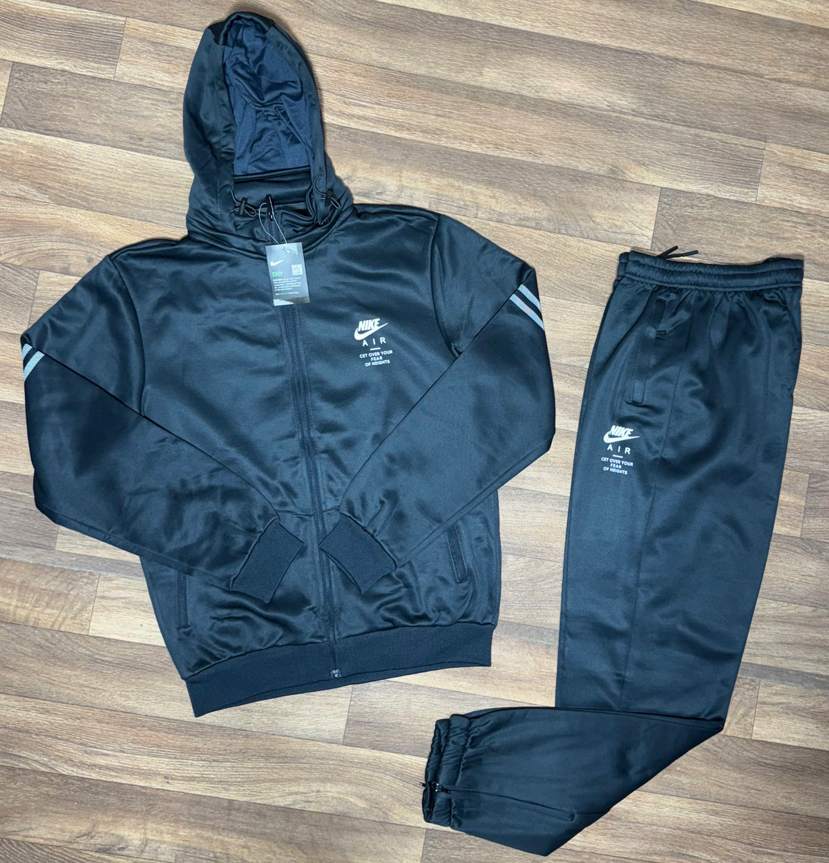 Survêtement Dabbaba Nike – Style et Performance