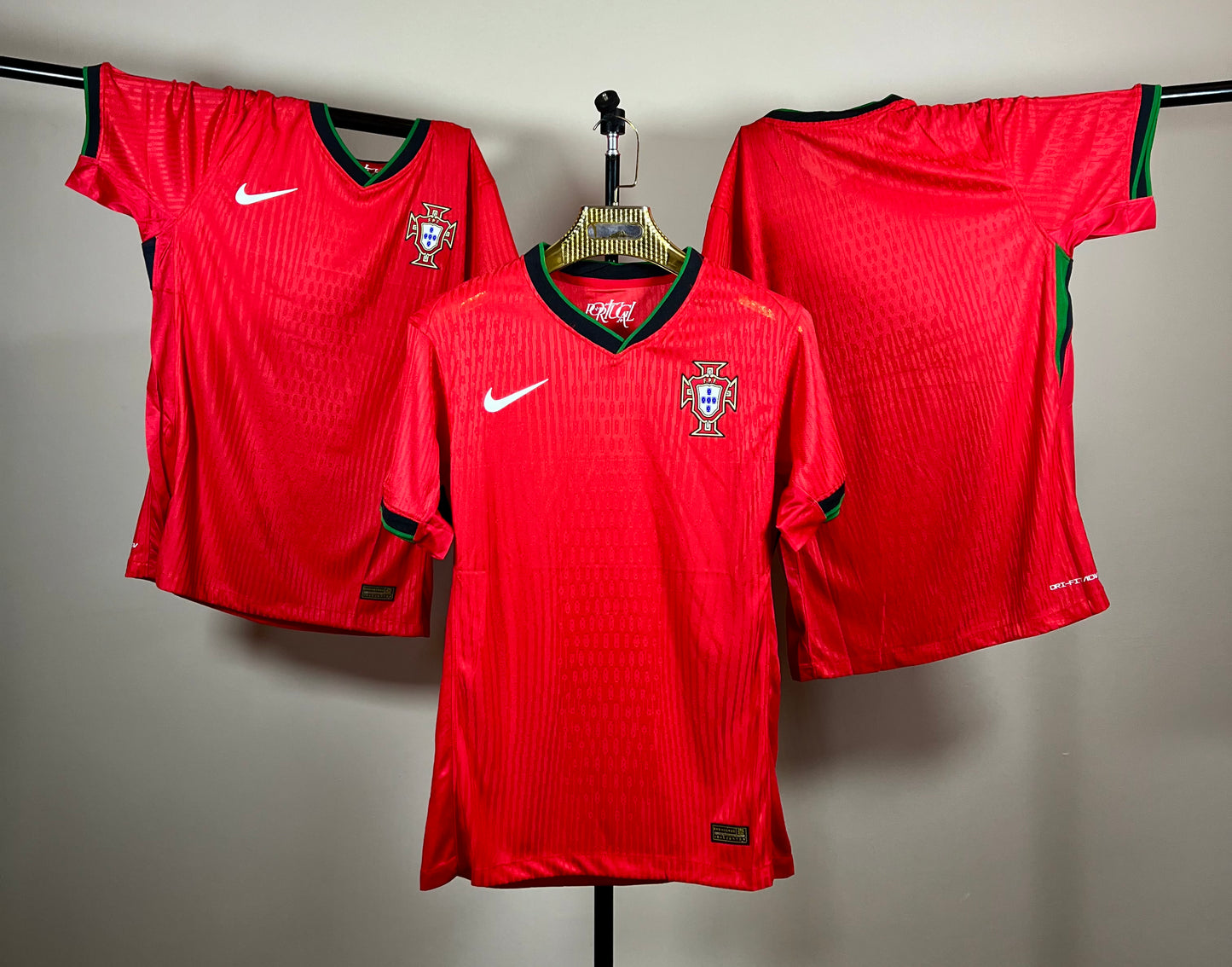 🇵🇹 T-shirt Portugal Homme 2024/2025 – Force & Fierté Lusitanienne