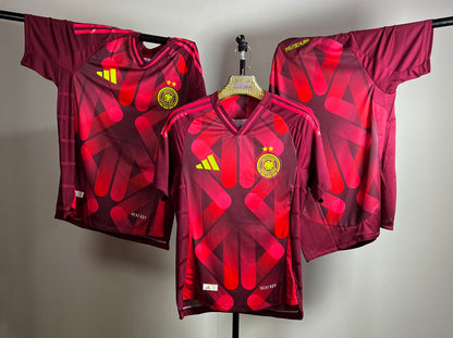 🇩🇪 T-shirt Allemagne 2025/2026 – Édition Spéciale Rouge | Die Mannschaft en feu 🔥 - Overdose Sport