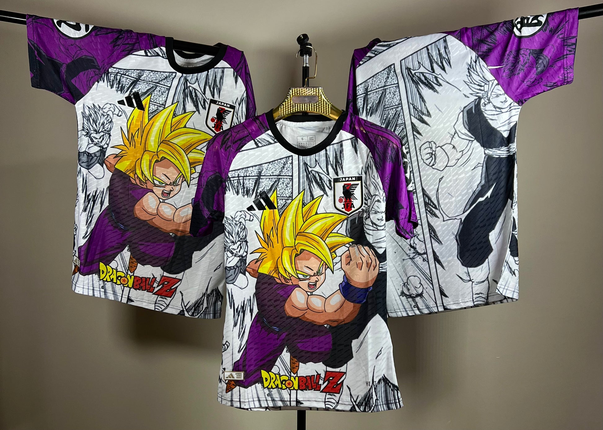 🇯🇵 T-shirt Japon 2025/2026 – Édition Spéciale Dragon Ball avec Goku ⚽🐉 - Overdose Sport