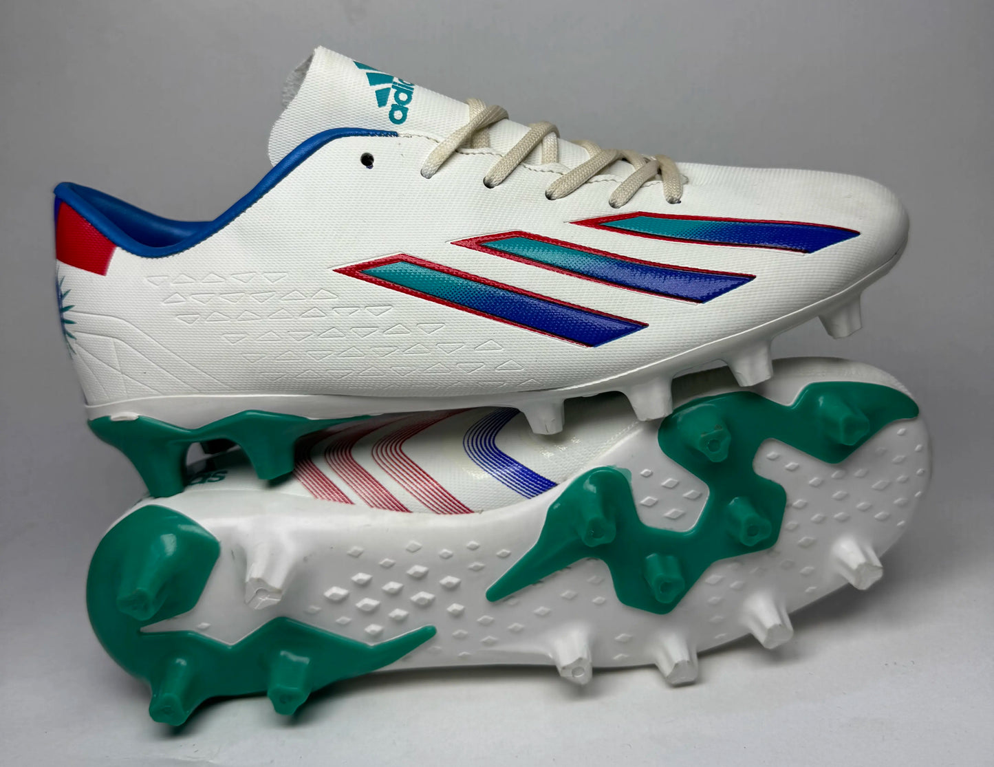 Crampons de football Adidas Blanc