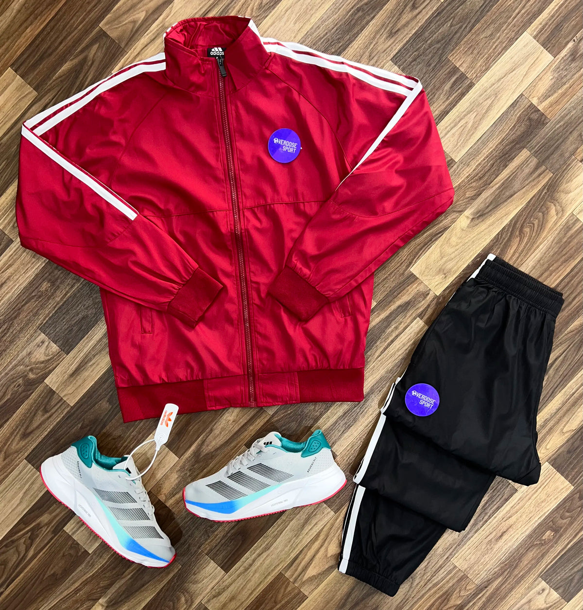 Survêtement Imperméable Adidas Sans Capuche – Style et Confort