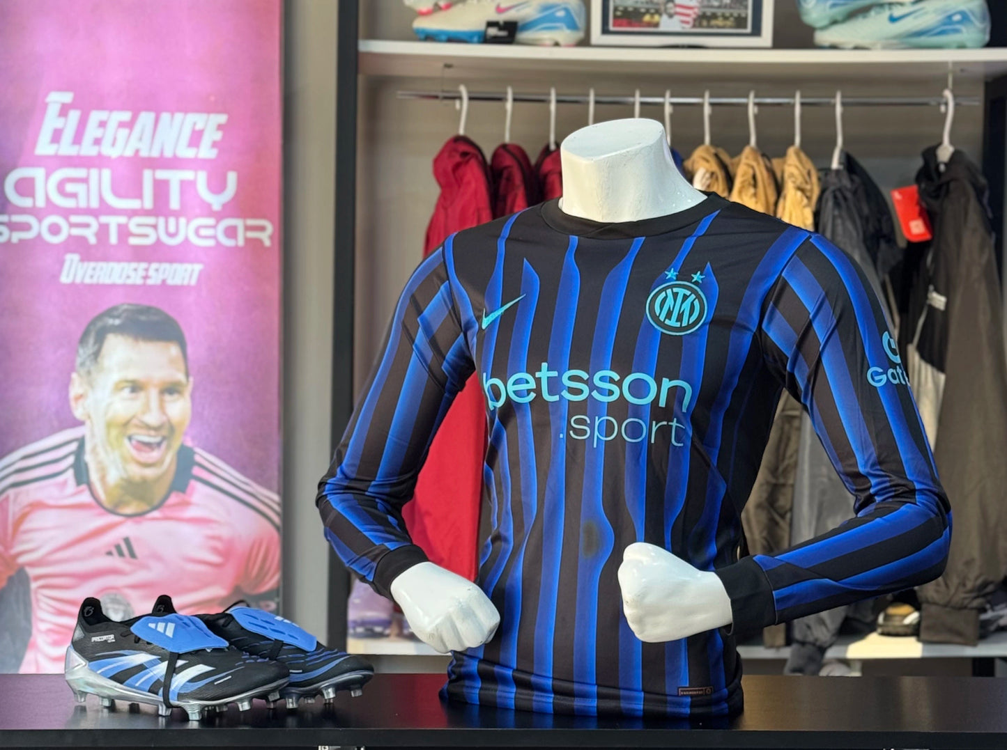 Pull Inter Milan Domicile Manches Longues 2025/2026 – Édition Officielle