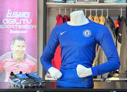 Pull Chelsea Domicile Manches Longues 2025/2026 – Édition Officielle