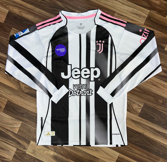 Pull Juventus Domicile 2025/2026 – Édition Officielle