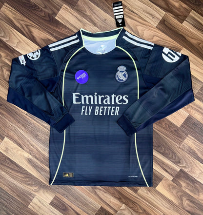 Pull Real Madrid Away Manches Longues 2025/2026 – Édition Officielle