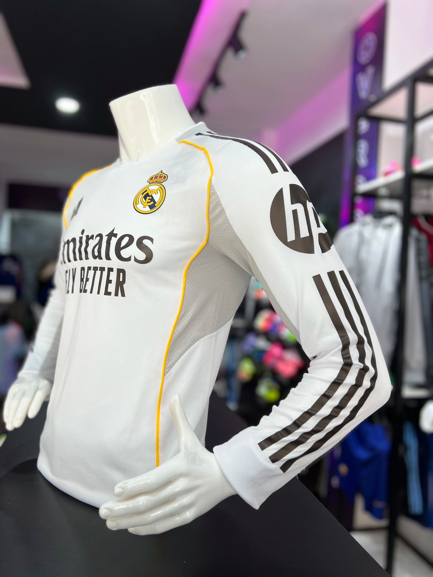 Pull Real Madrid Super Good Manches Longues 2025/2026