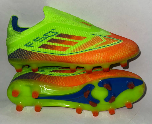 Crampons Enfant Adidas F50
