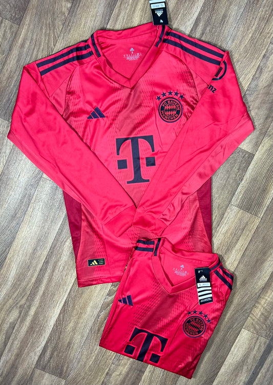 Pull FC Bayern Munich 2024/2025