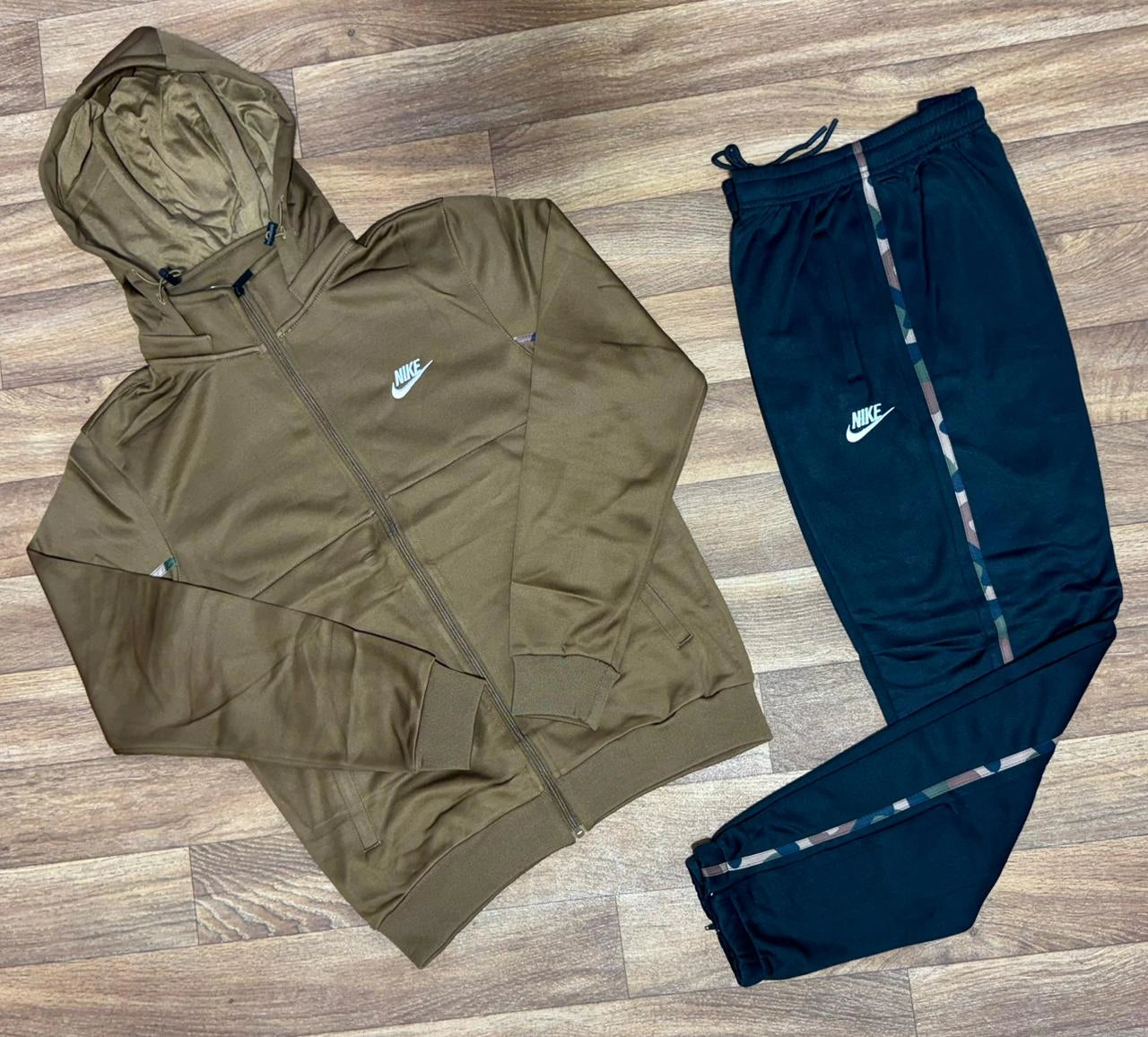 Survêtement Dabbeba Nike – Confort et Style Sportif