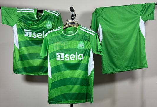 T-shirt Newcastle United 2025/2026 – Kit Extérieur Officiel