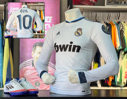 Pull Real madrid saison 2012-2013 ÖZIL