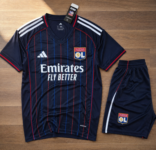 Tenue Olympique Lyonnais, saison 2025/26