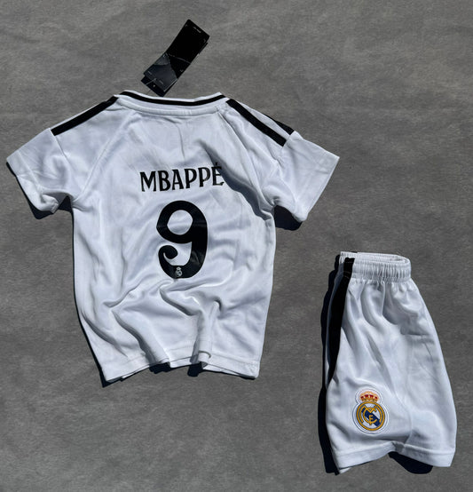 Tenue Enfant Real Madrid – Domicile 2024/2025 – Mbappé