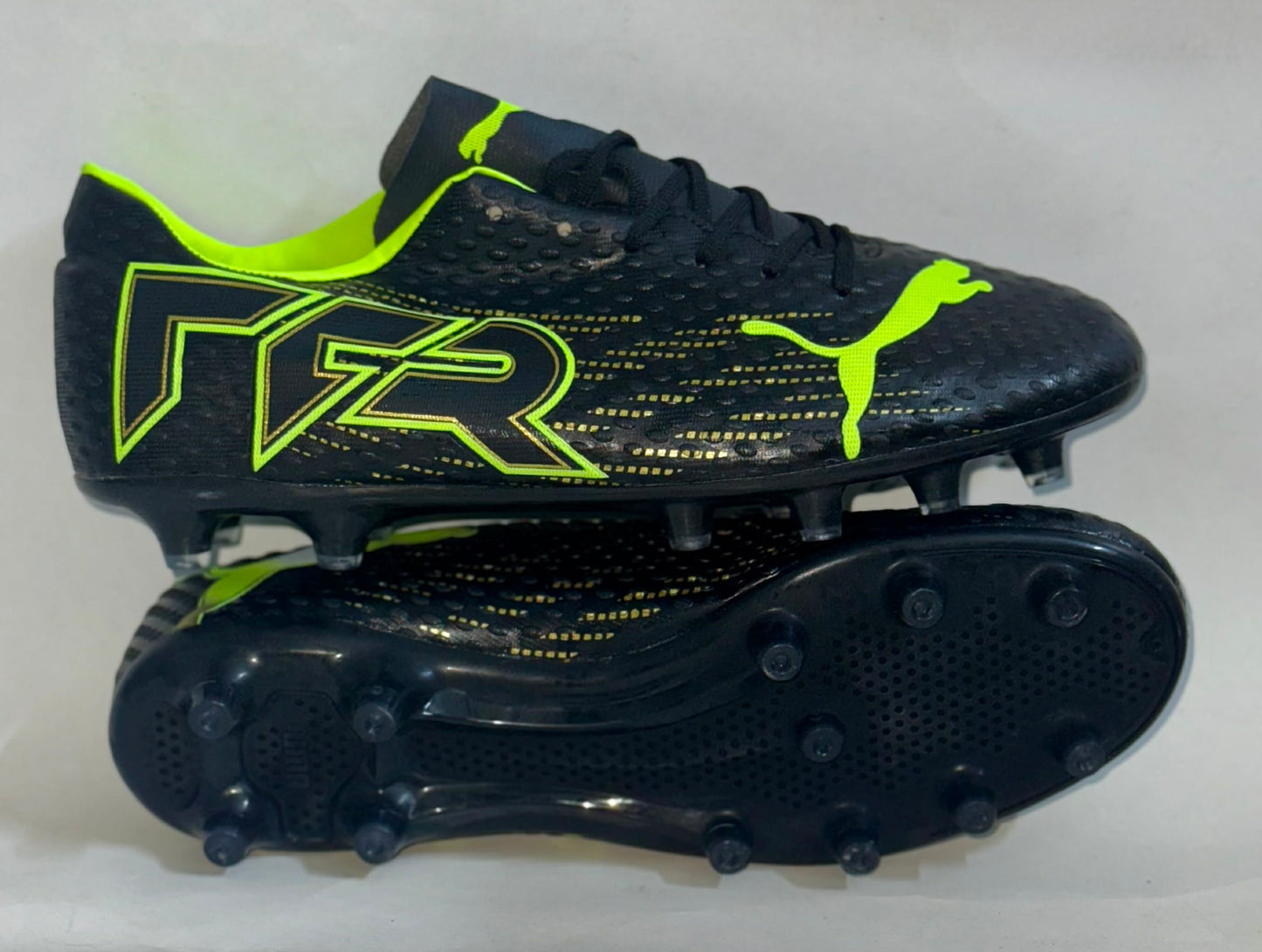 Crampons puma noir