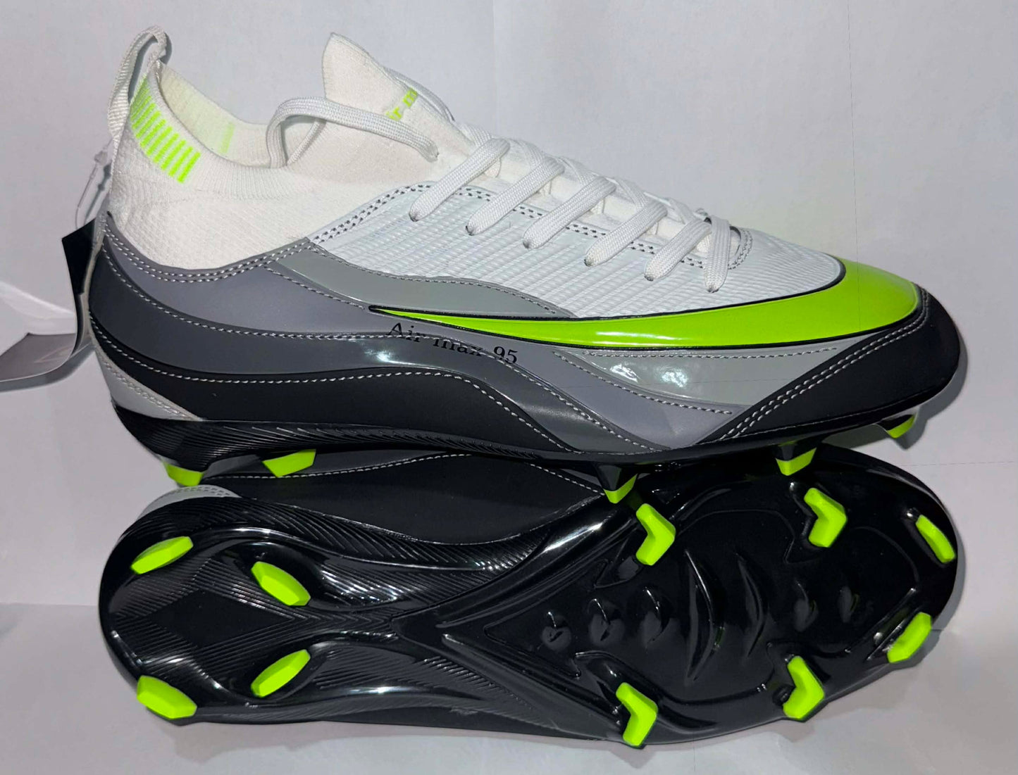 Crampons Nike