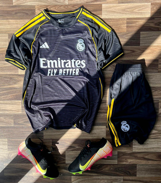 Tenue Real madrid 2025/2026
