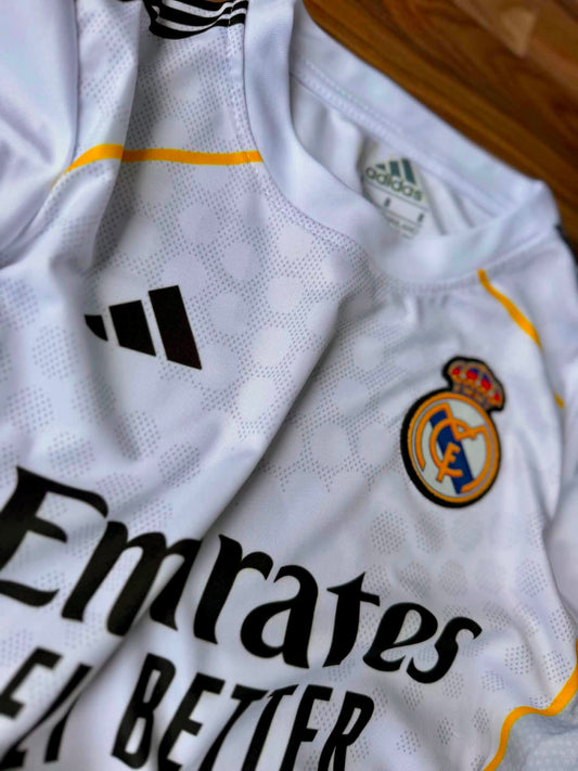 Tenue Enfant Real madrid 25/26, Mbappé 10