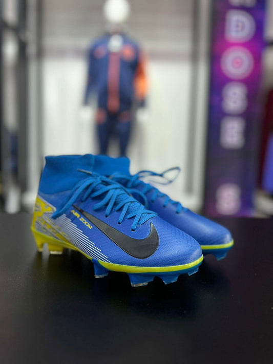 Crampons enfant nike Mercurial -bleu