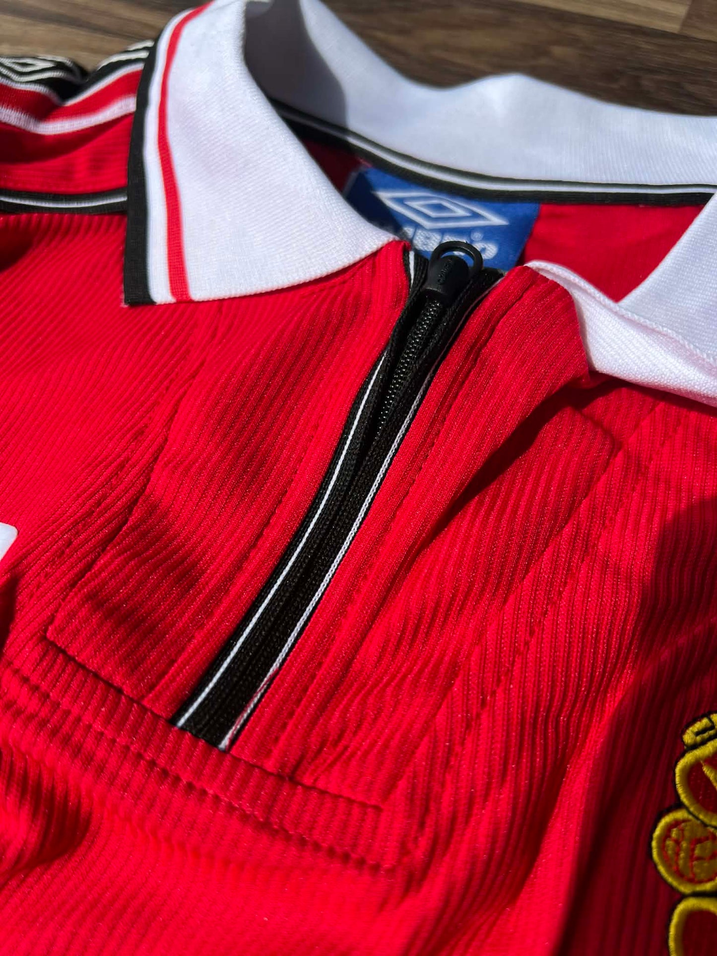 T-shirt vintage Manchester United, saison 1998-1999