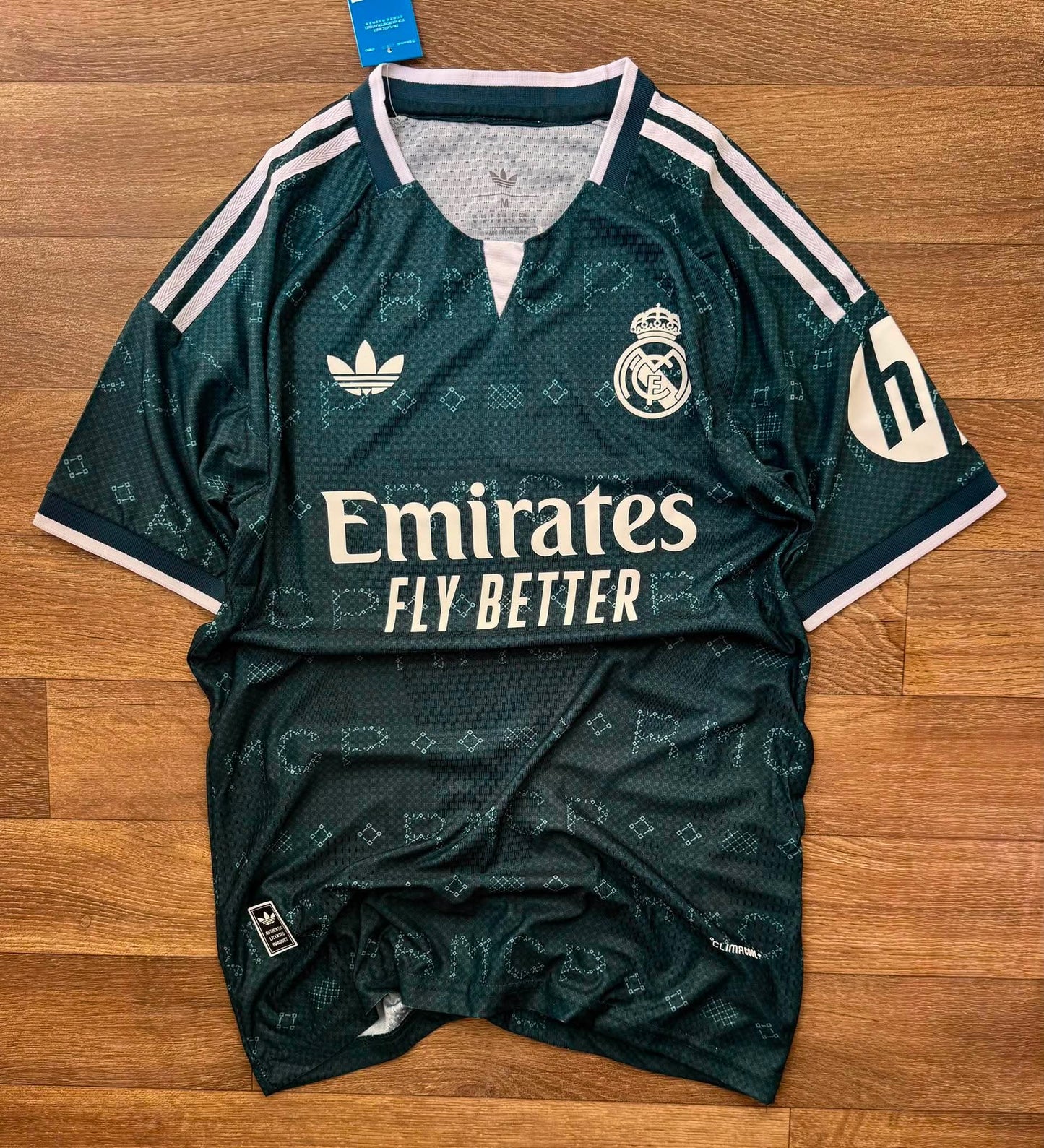 T-Shirt Real Madrid 2026/27 away kit