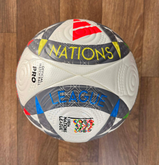 Ballon de match Nations League 24 Pro, l'UEFA.