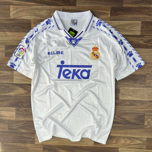 T-shirt vintage domicile rétro Kelme du Real Madrid, saison 1996/1997